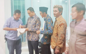 Ketua DPC LKSN Jakarta Barat bersama Bapak Anies Baswedan